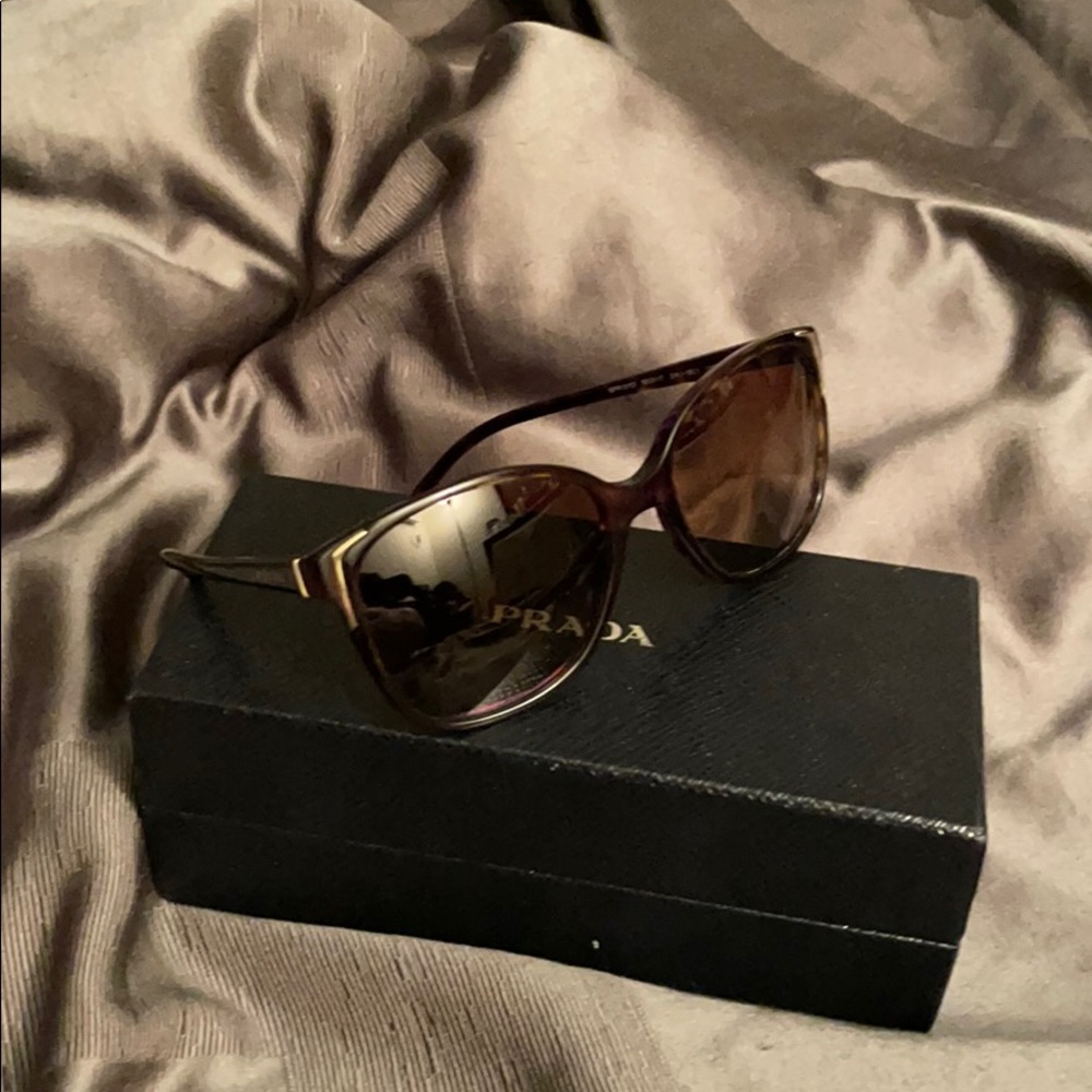 Prada polarized sunglasses 010S